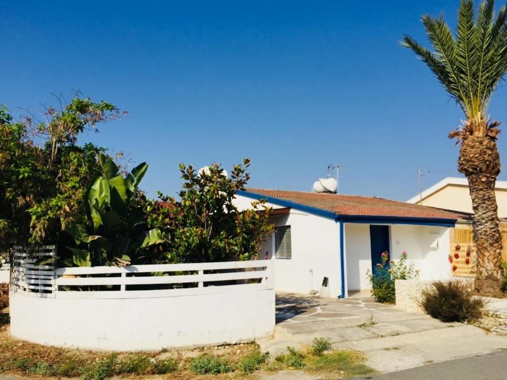 Artist Cottage In Dromolaxia Larnaca Esterno foto