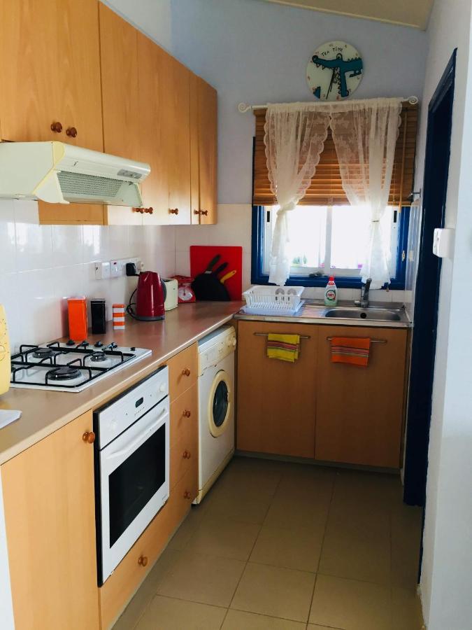 Artist Cottage In Dromolaxia Larnaca Esterno foto